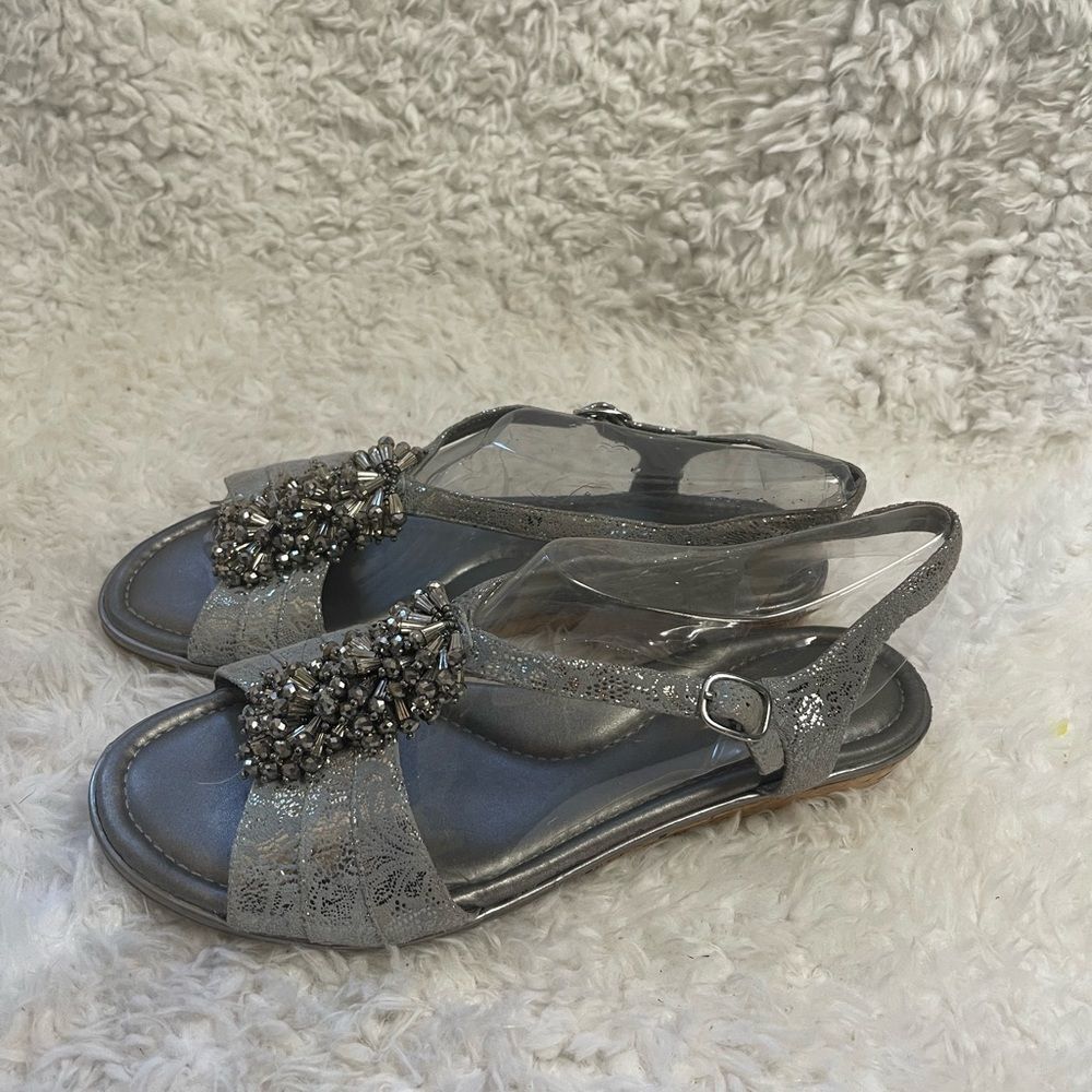 Alex Marie  leather Silver wedge ankle strap Sandals silver beaded accent SZ10